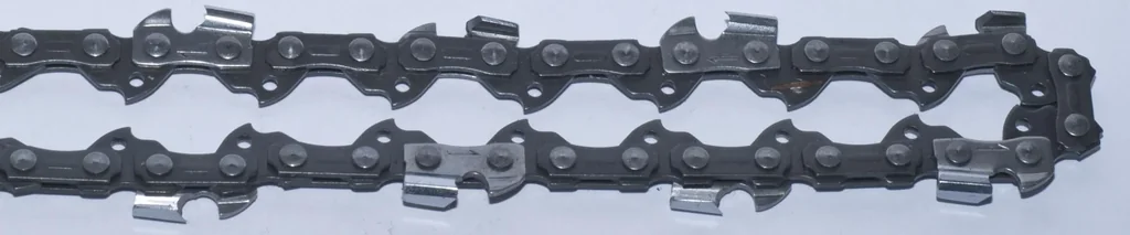 Elektro-Hochentaster GM 7124 Set - mit Ersatz-Sägekette und Schultergurt