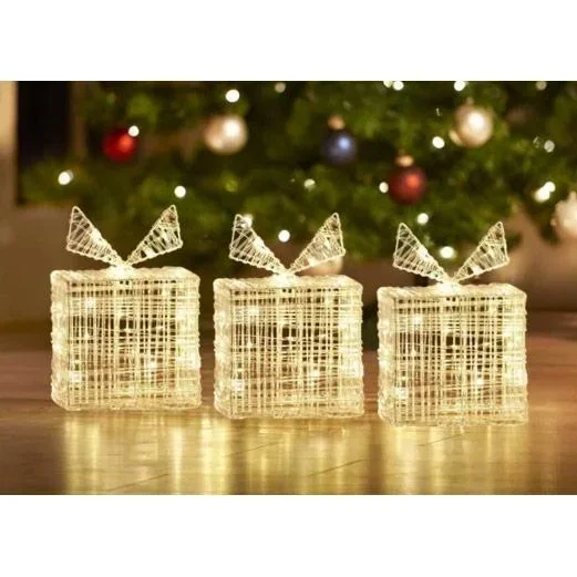 3 beleuchtete Geschenkboxen von 20 cm Höhe - 40 LED