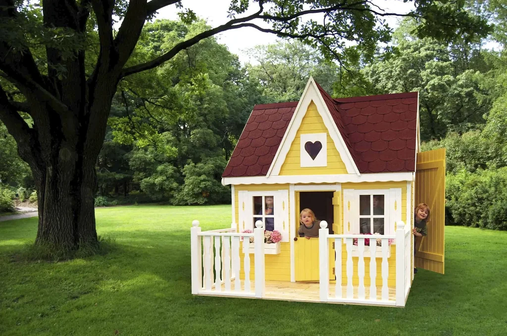 Set Spielhaus "Schwalbennest" mit Veranda