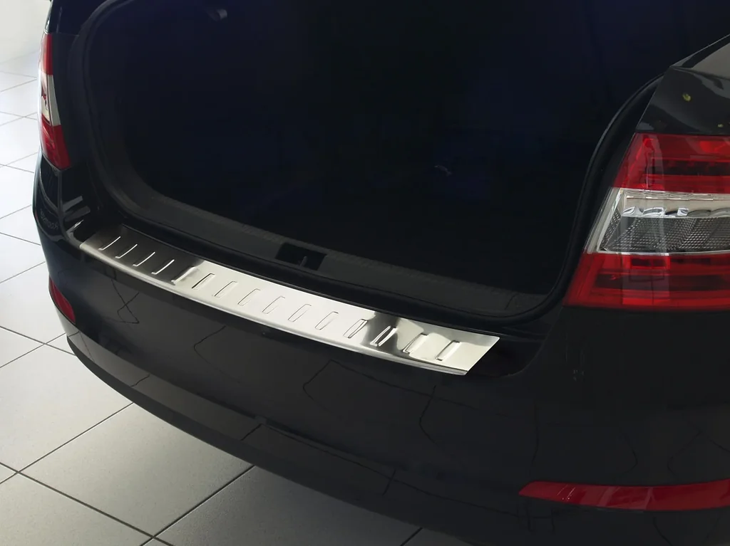 Ladekantenschutz Skoda OCTAVIA III SEDAN / Edelstahl, Baujahr 2013-2016, FL2016>