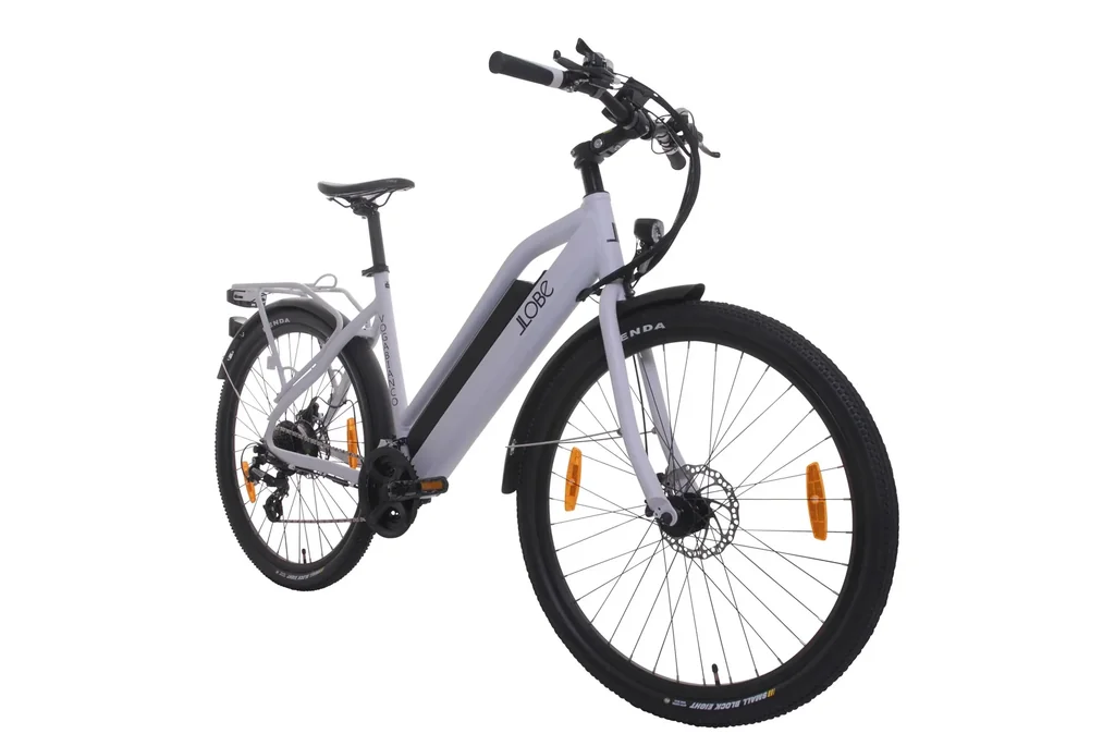 Damen Alu Elektro Trekking-Bike, 27,5 Zoll, Rahmenhöhe 44 cm, 21-Gang Kettenschaltung, weiß, " Voga Bianco "