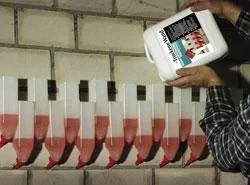 Mauertrockner 5 L gegen aufsteigende Feuchtigkeit im Mauerwerk