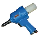 Druckluft-Nietgerät