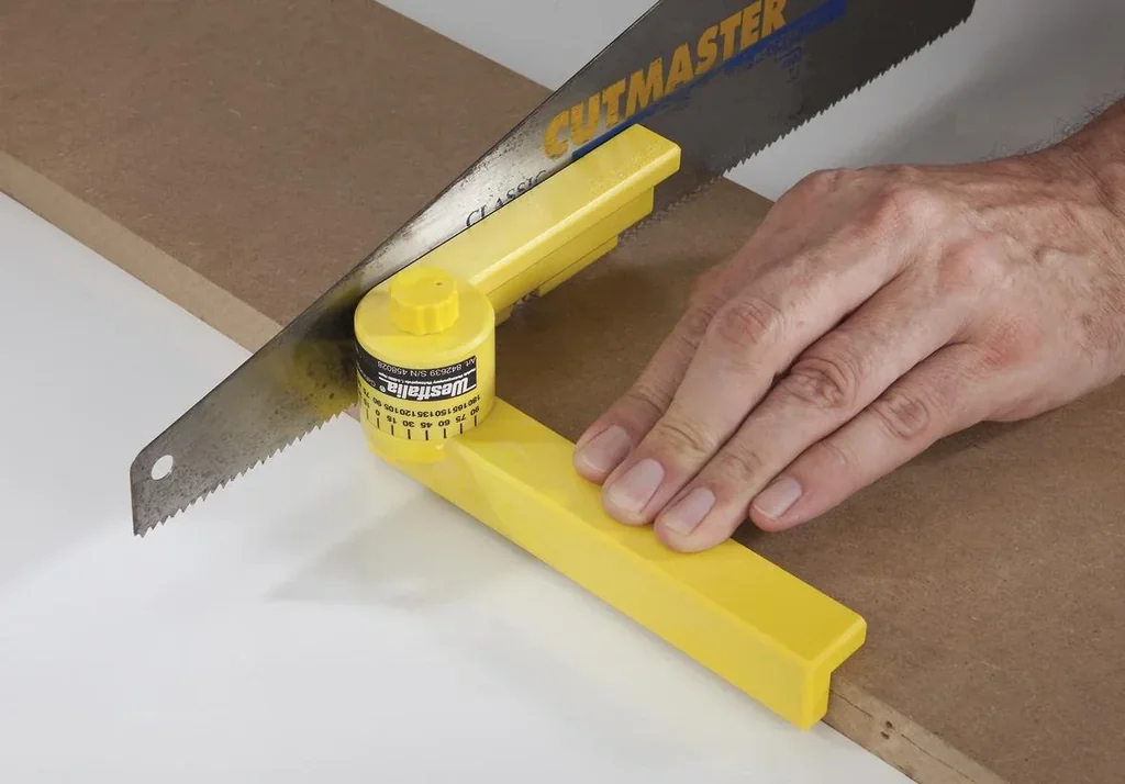 Magnetischer Winkel für Handsäge