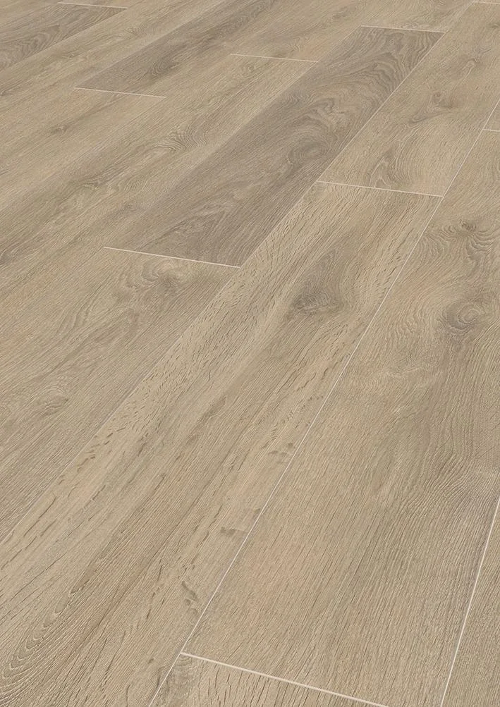 Villa Grande Laminatboden Blonde Oak 8 mm 2,48 m²