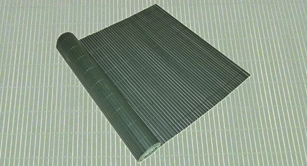 Sicht - und Windschutz "Dunkelgrün" 5 m lang