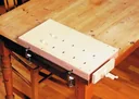 Vollholz Hobelbankplatte mit Spannvorrichtung und Tischbefestigung