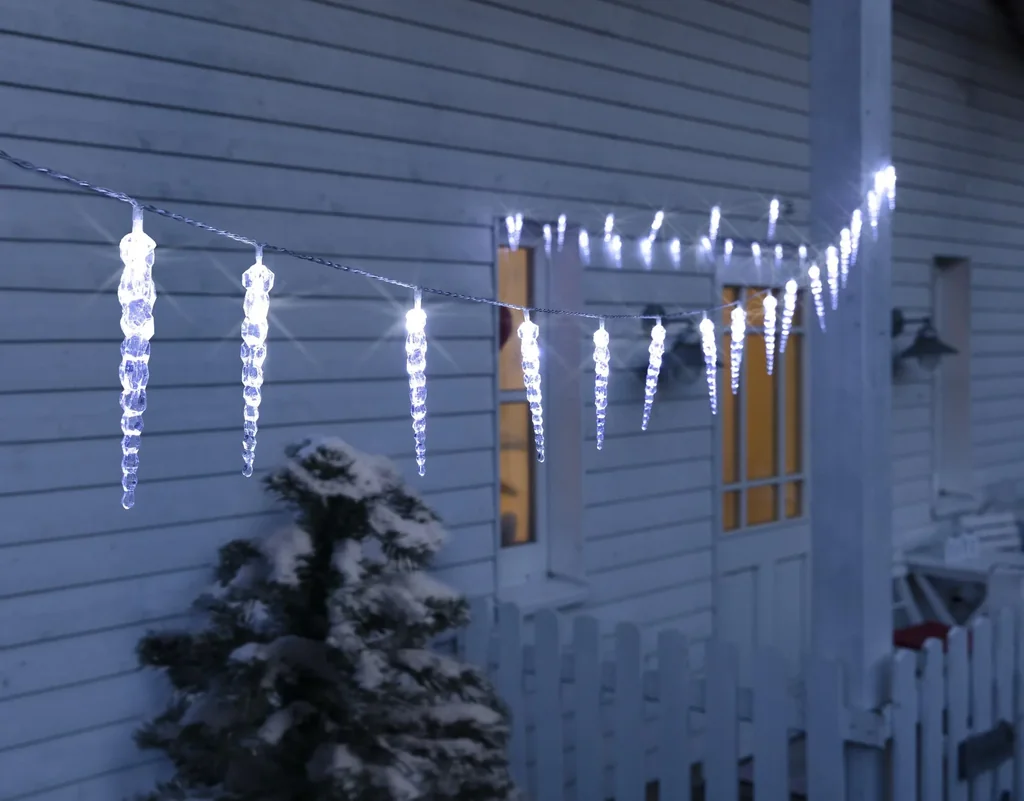 LED Lichterkette mit 40 Eiszapfen