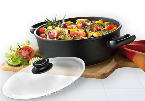 Schmortopf mit Glasdeckel, 28 cm, 8 cm hoch