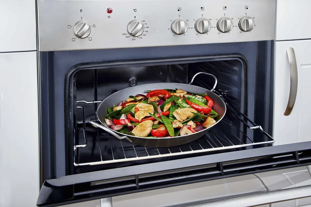 Gesundheits-Eisenpfanne mit Griffen, 32cm