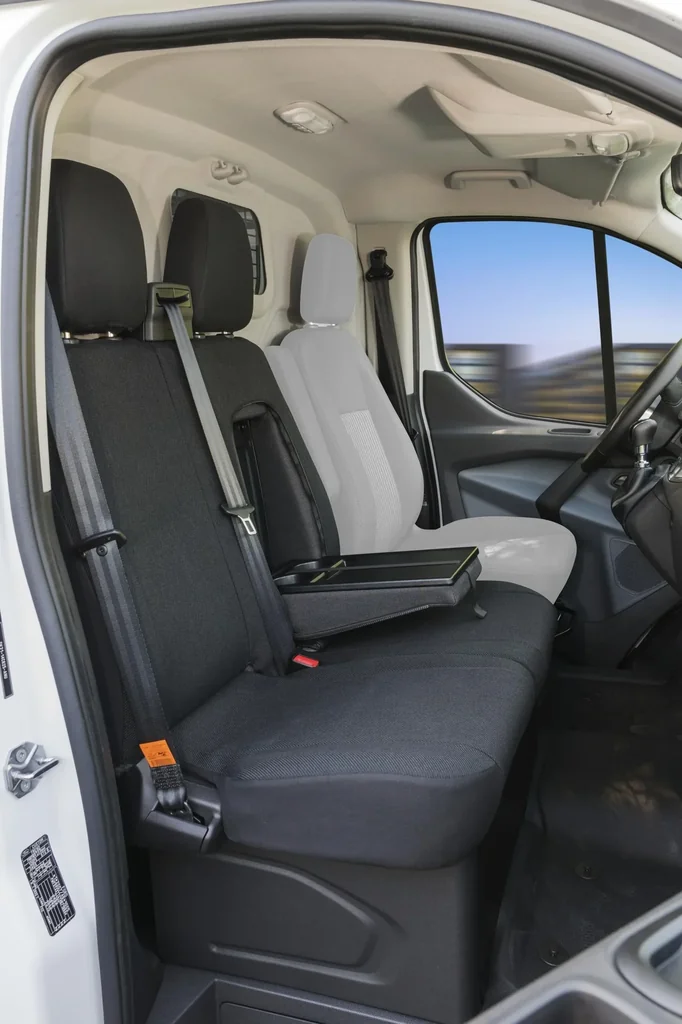 Passform Sitzbezüge Ford Transit für Doppelbank vorne aus Stoff ab BJ 05/2014 - heute