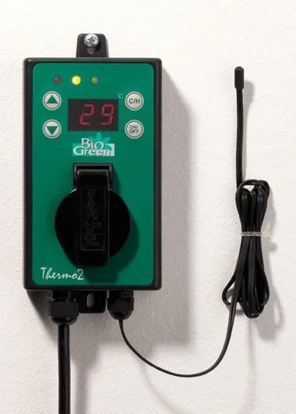Digital-Thermostat THERMO-2 - ideal für Klimatisierungsanlagen
