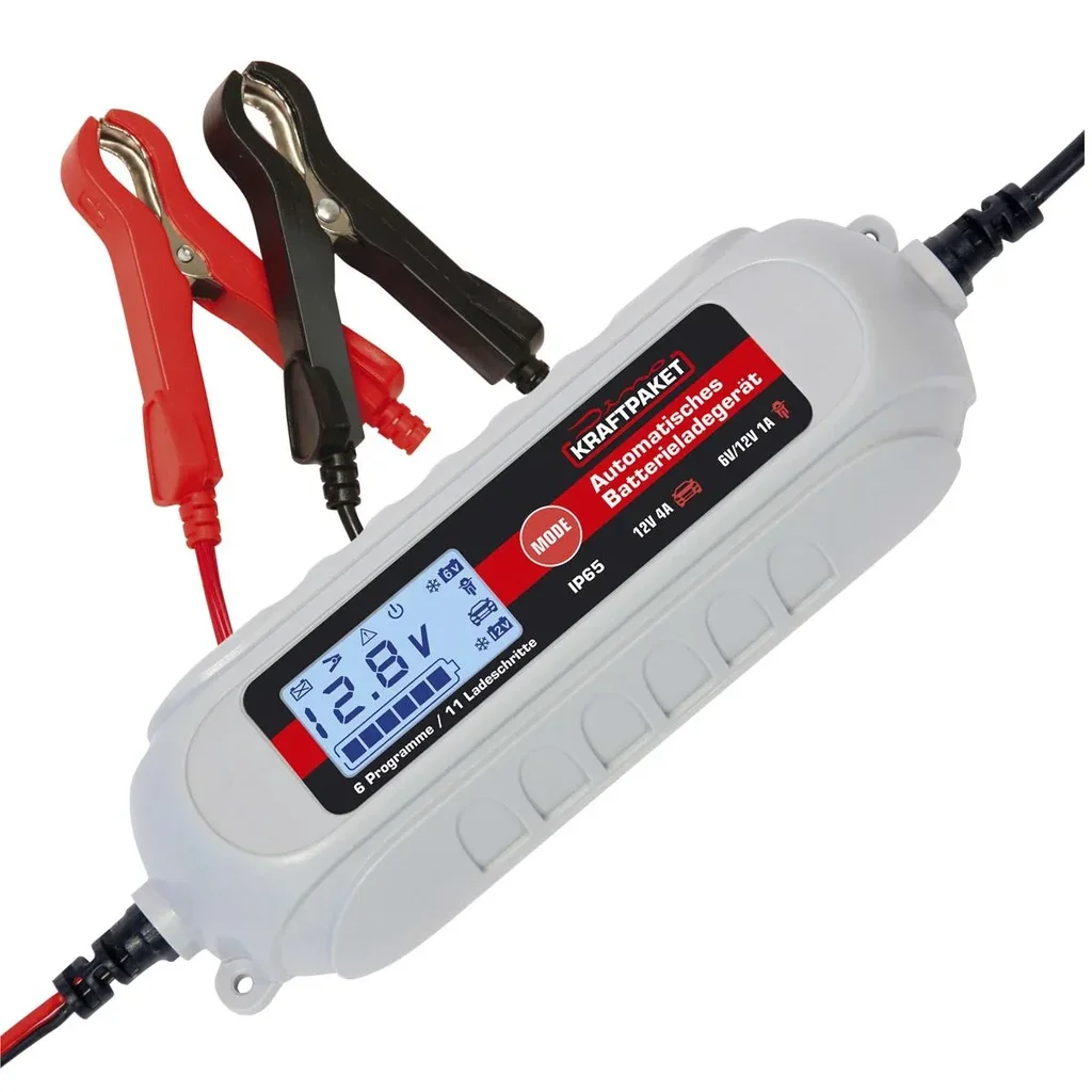 Batterieladegerät 6 / 12 Volt - 4 A - mit Tester