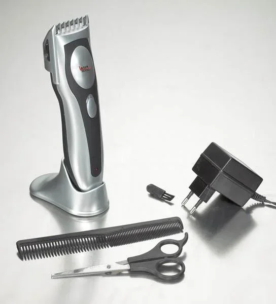 Professioneller Haarschneider mit Keramik-Schneiden, mit Ladestation, Kamm und Reinigungsbürste