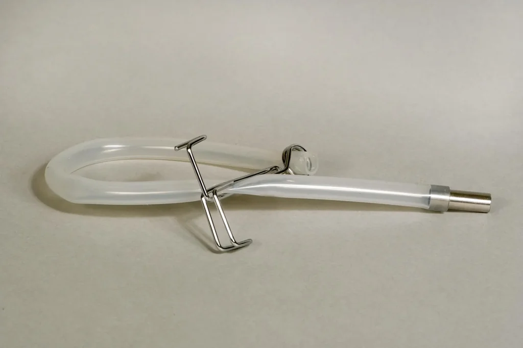 Ablaufschlauch mit Klemme, zu Fruchtentsafter Edelstahl 9 Liter 761262