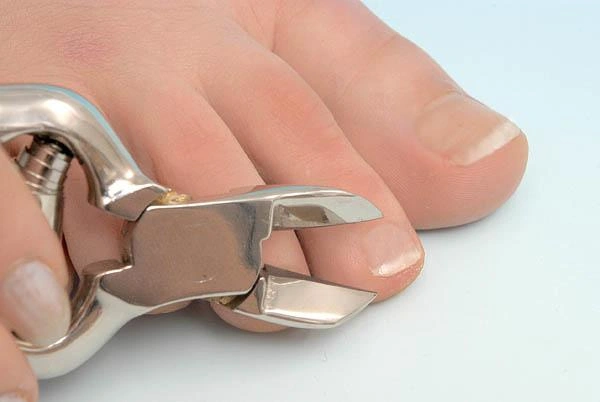 Nagelzange, extra scharf - für gepflegte Nägel