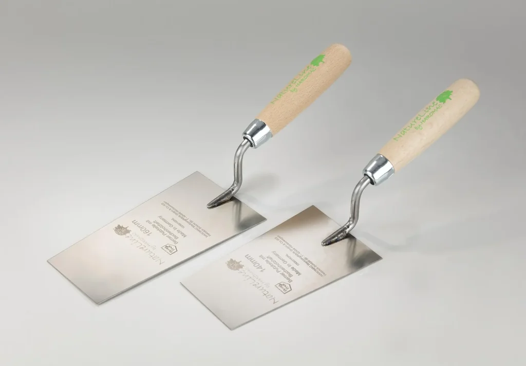 Berner Putzkelle, 140mm, Rostfrei, Heft Naturholz