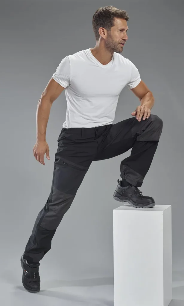 Outdoorhose Cargohose "Active", Farbe schwarz, Gr. 58