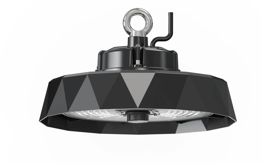 Die LED-HighBay PRO mit Diamant Design bietet 150 W, 22500 lm, 5000 K, IP65 Schutz, Philips Netzteil & Lumileds LED