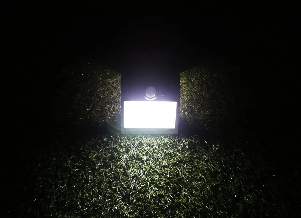 Solar LED Leuchte mit Bewegungsmelder, schwarz