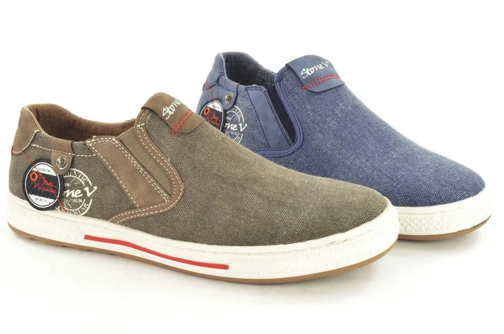 Slipper, Farbe blau, Gr.42