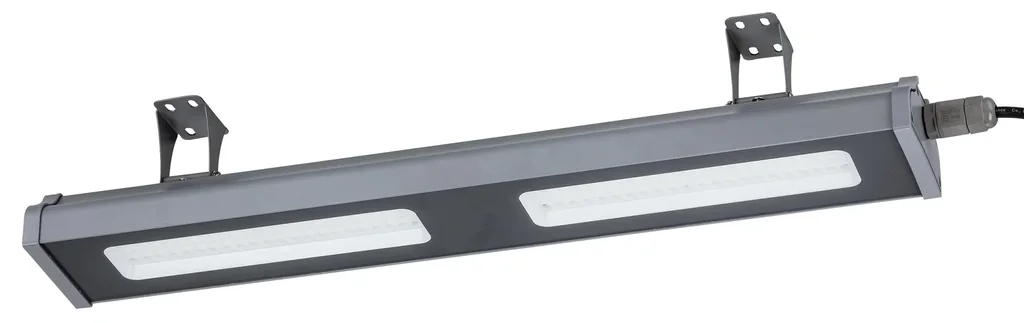 LED-HighBay in linearer Form bietet 100 W, 12400 lm, 5000 K (neutralweiß) und IP65 Schutz