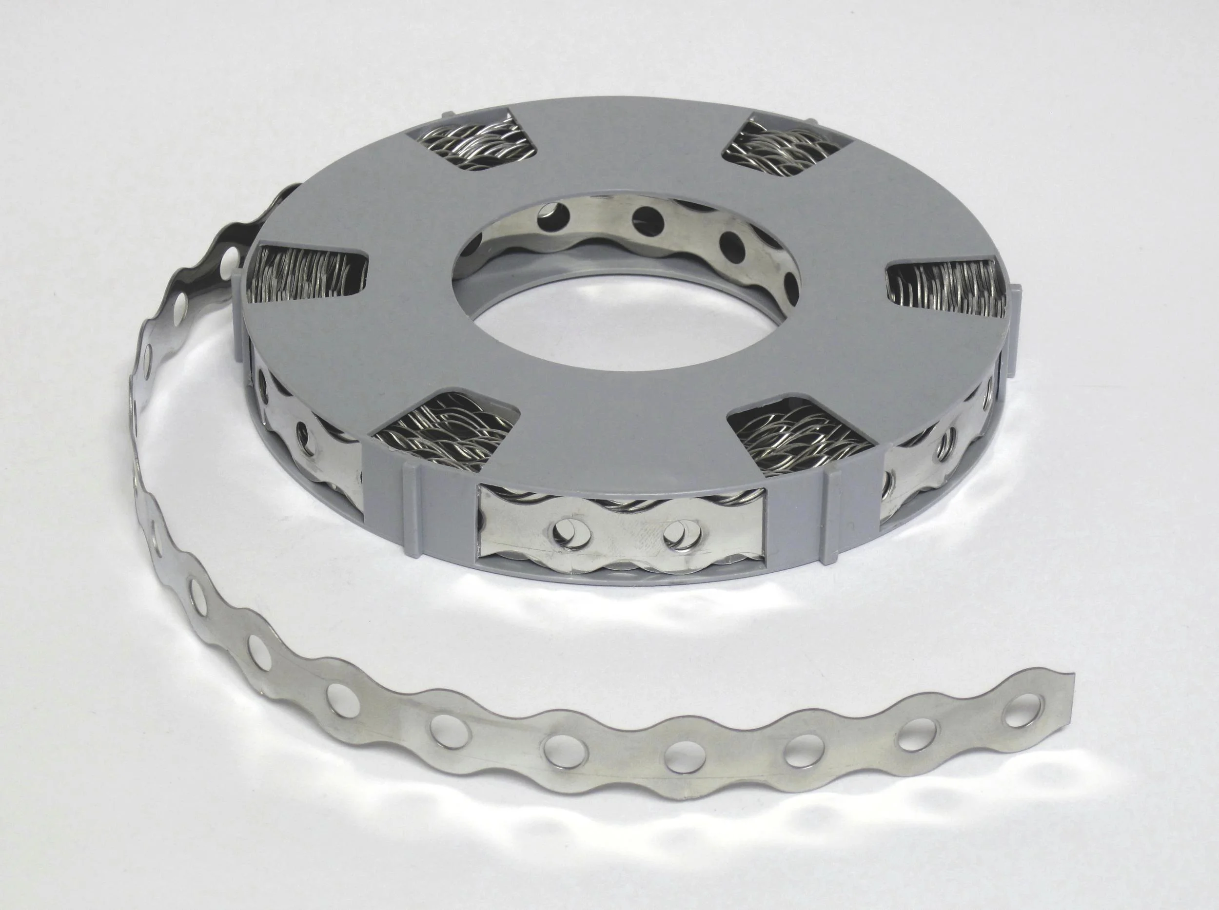 Lochband 19 mm x 10 m mit Kunststoff Ummantelung