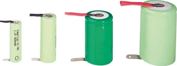 NiMH Akku SUB-C mit 4500mAh und Z-Lötfahne im Kunststoffmantel