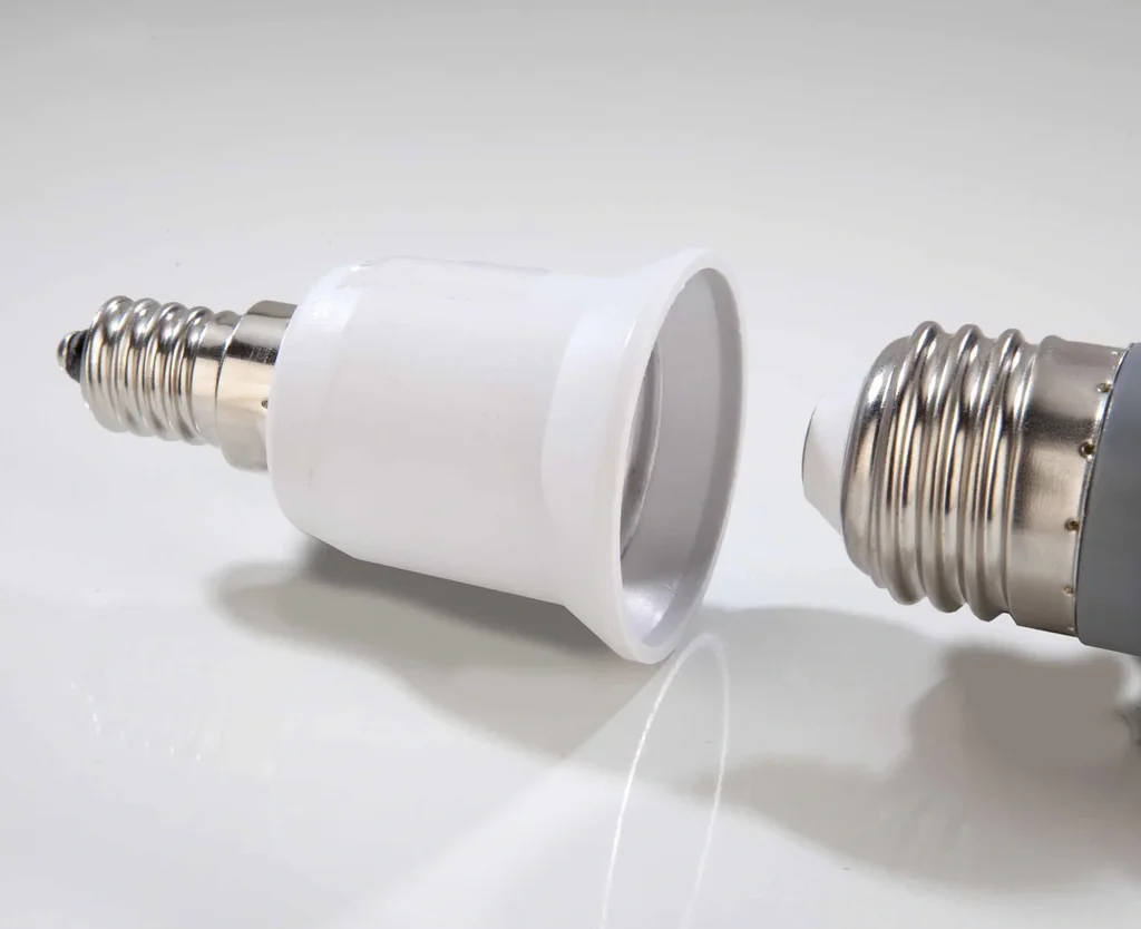 Adapter E14 auf E27 Sockel, 3 Stück