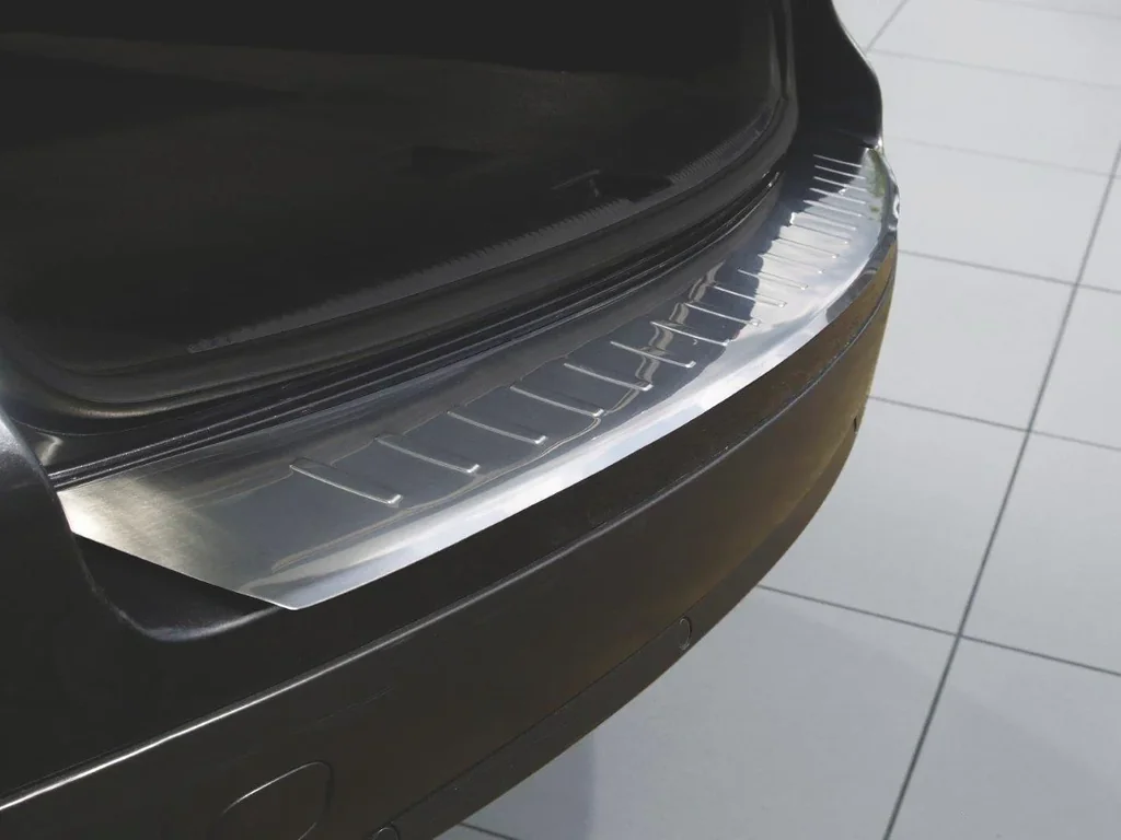 Ladekantenschutz VW TOUAREG I FL Baujahr 2007-2010/ Edelstahl
