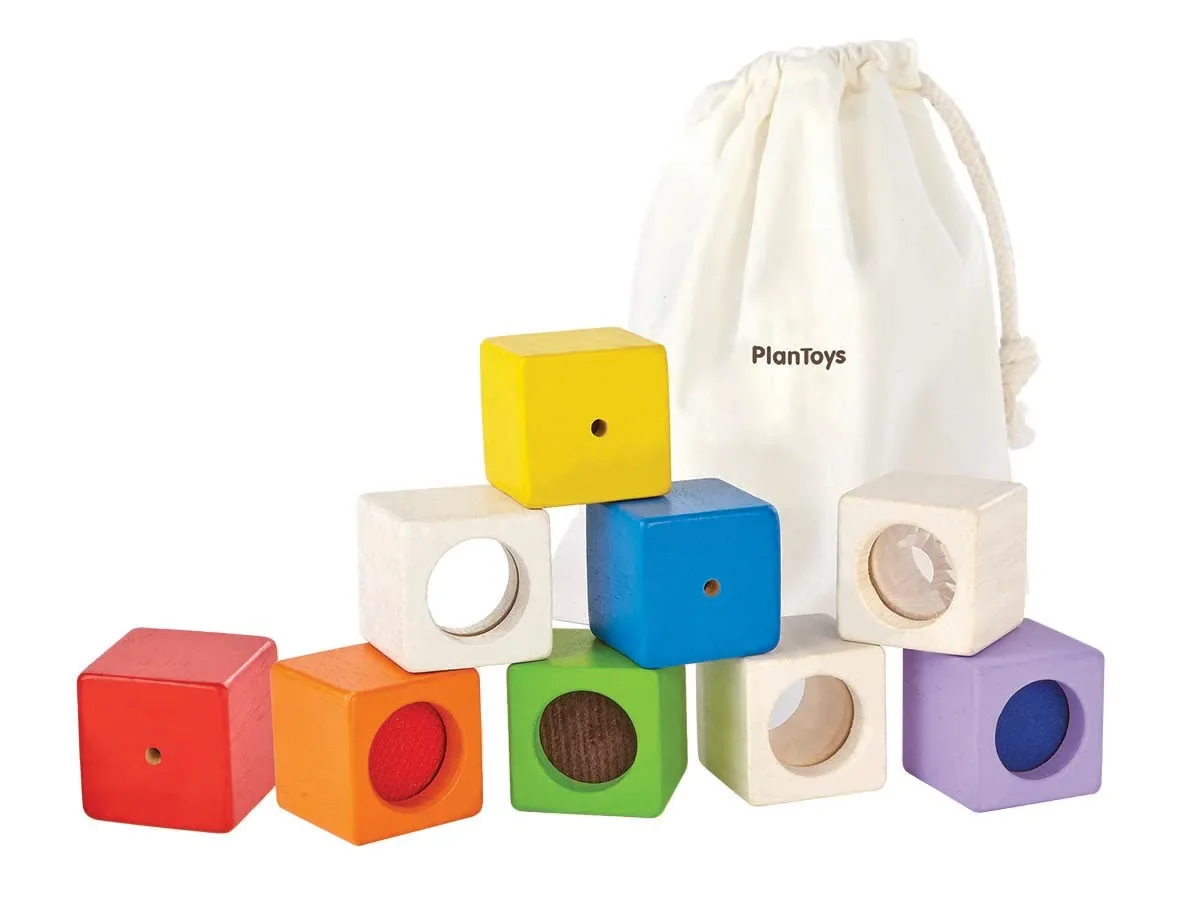 Plan Toys - Sinnesklötze, Holzbausteine, 10-teilig, Gummibaumholz