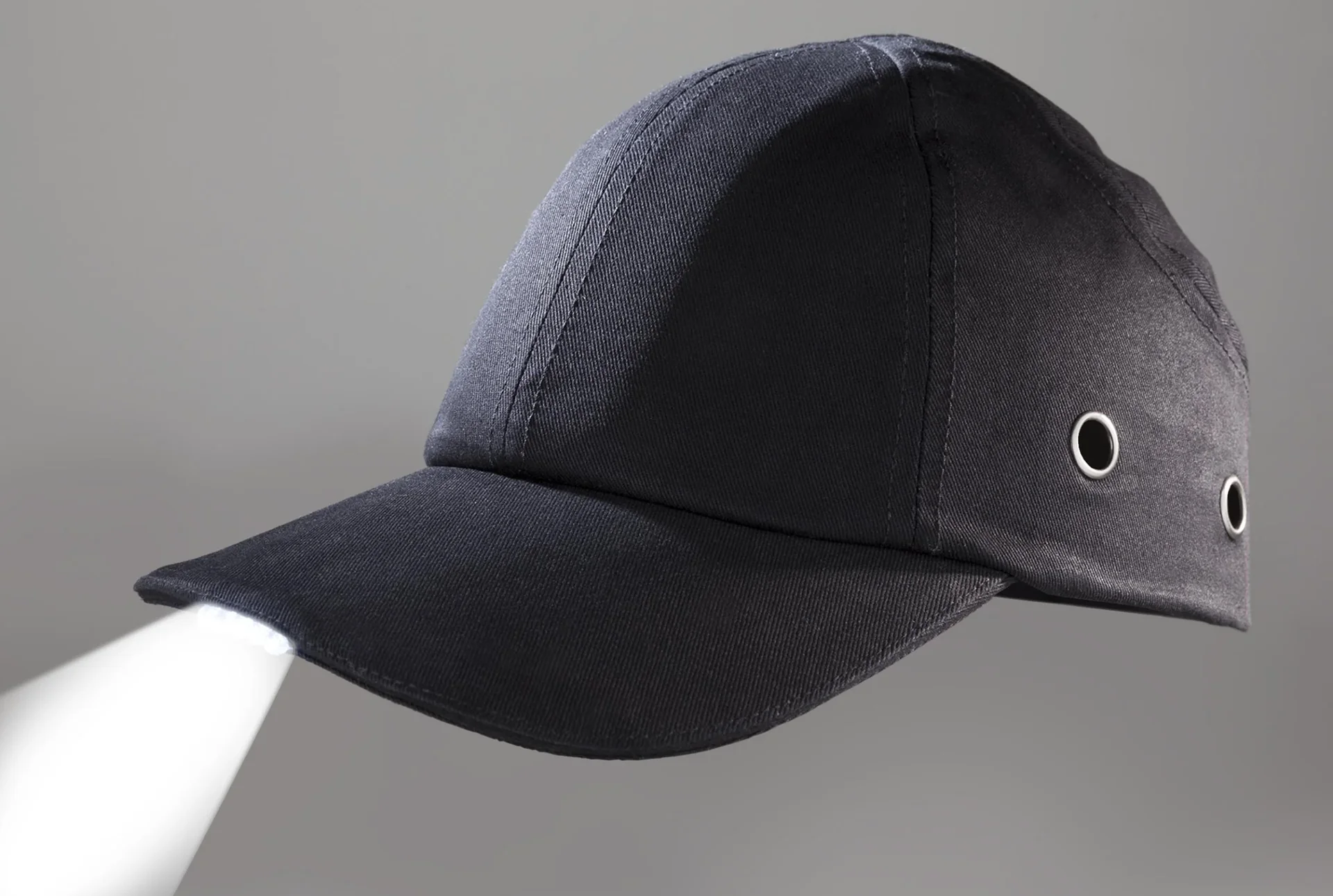 Sicherheitskappe schwarz mit LED