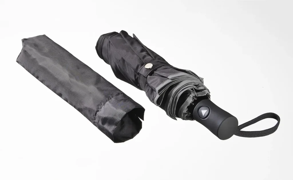 Taschenschirm "Kyrill", wind- und wasserabweisend