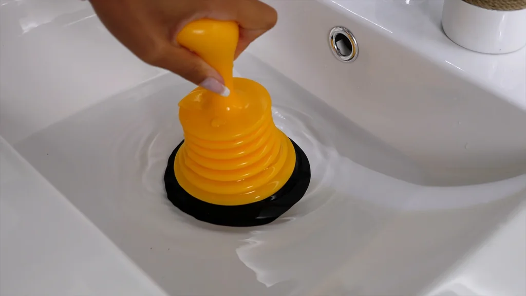 Mini-Saugpumpe "Rohr-frei"