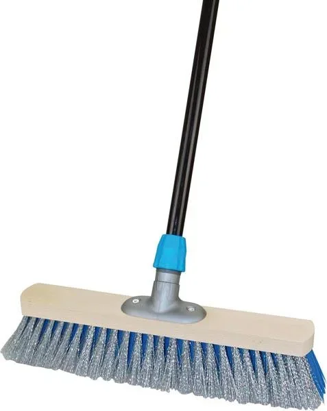 Kratzbesen mit Teleskopstiel 1,30 m