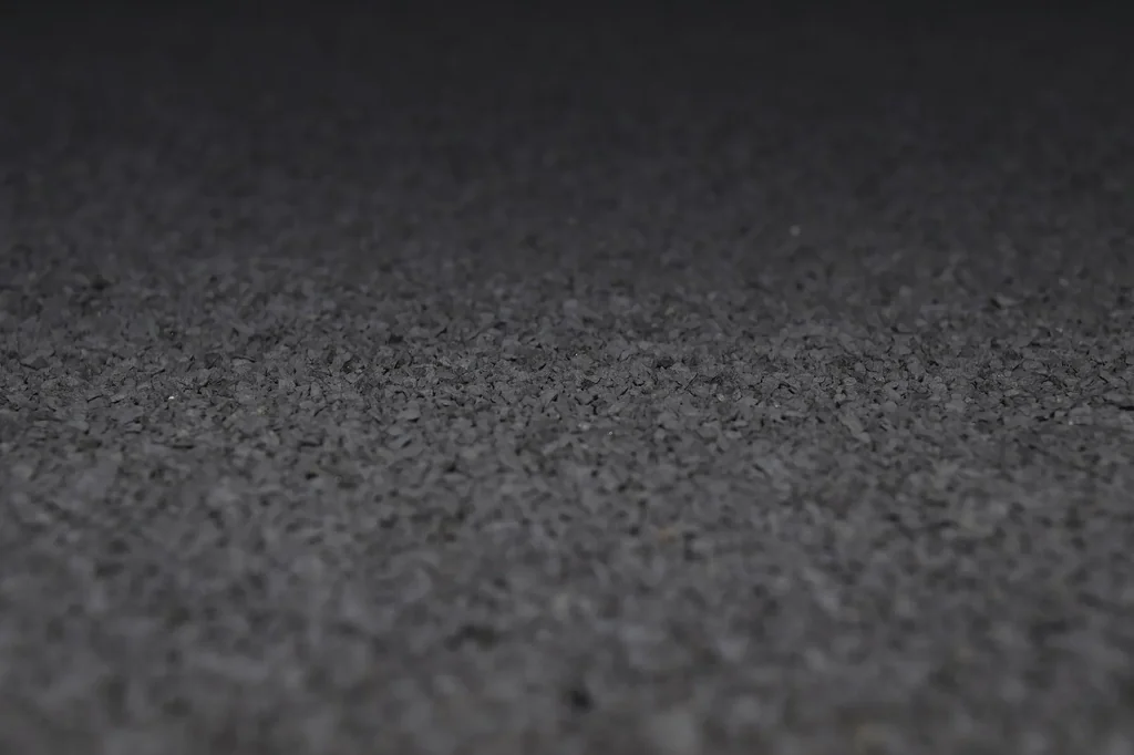 Bitumenbahn für Gartenhäuser selbstklebend 5 m² mit Besandung in anthrazit