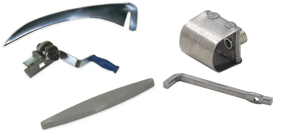 "Dengelmax Extra", Qualitäts Sense + Wetzstein und Sensenring im Set