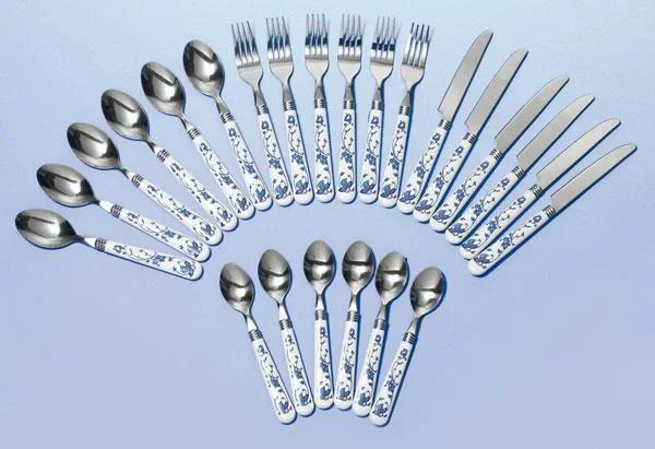 Besteck, 24tlg., Zwiebelmuster