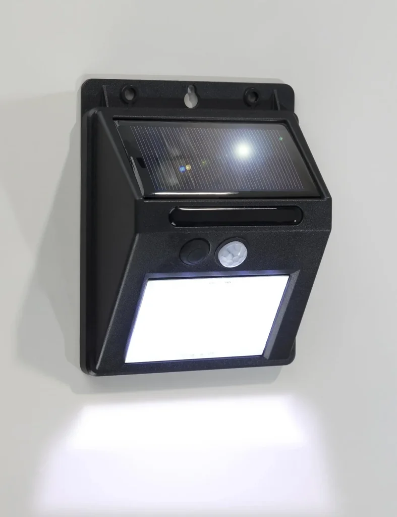 Solar Wandleuchte mit Infrarot Bewegungsmelder