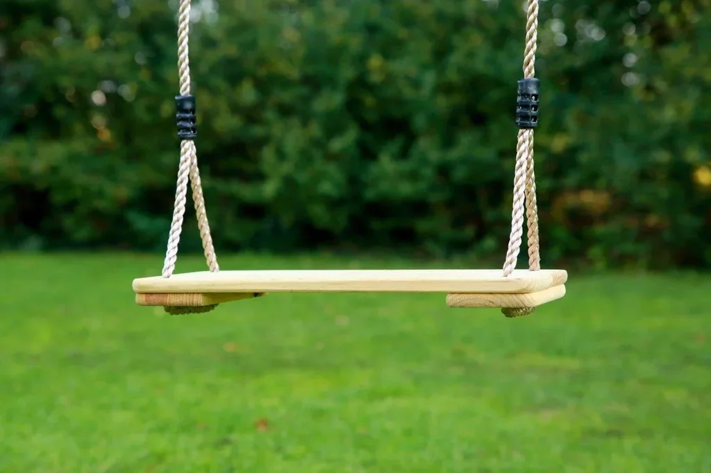 Schaukelsitz aus Holz