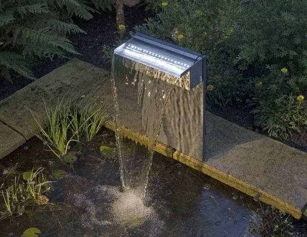 Edelstahl Wasserfall "Niagara" - 30 cm mit LED