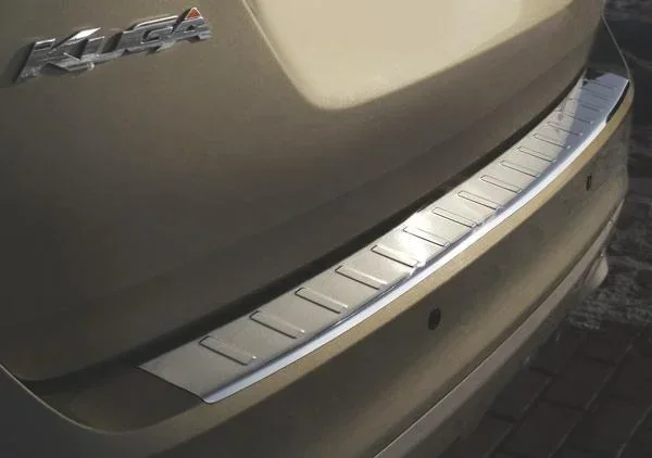 Ladekantenschutz für Ford Kuga, Baujahr 2008-2013, FL 2013-2016