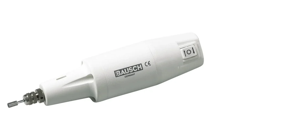 Maniküre- und Pediküreset, 16,5 Watt, 13-teilig