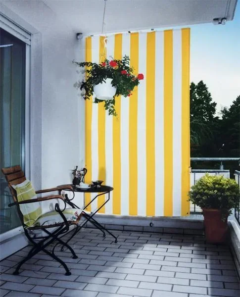 Sonnenschutz gelb/weiß