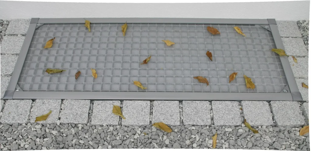 Lichtschachtabdeckung Light 60 x 115 cm, mit Alu-Gewebe