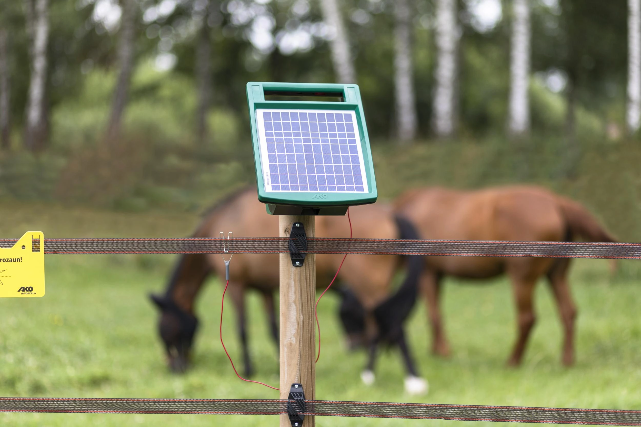 Weidezaungeräte Solar image
