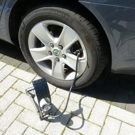 "Fusspumpe einzel Zilinder Premium image"