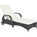 Mobile Rattanliege für den Garten