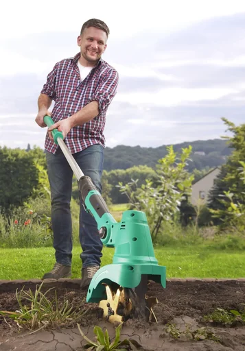 "Akku-Bodenhacke X-Grubber 4 in 1 - Vereinfacht das Jäten! image"