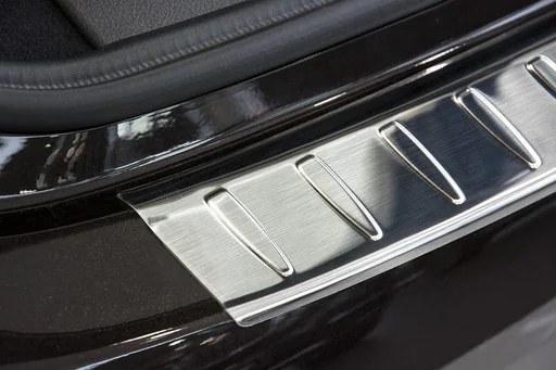 "Ladekantenschutz für BMW 2 Gran Tourer Baujahr 2015> image"